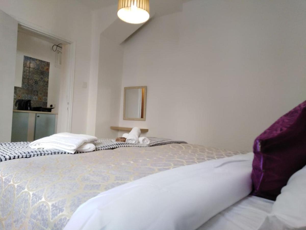 Katsikantaris Homes Paphos Luaran gambar