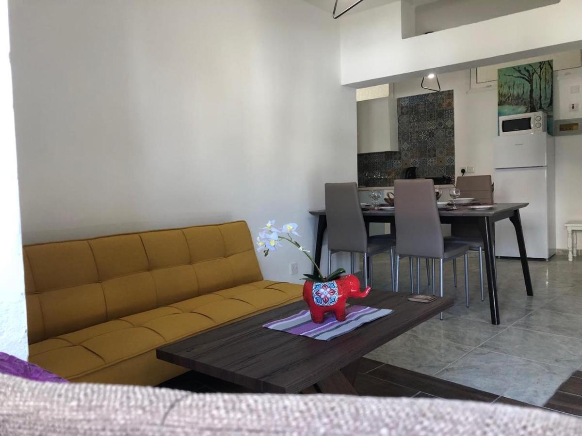 Katsikantaris Homes Paphos Luaran gambar