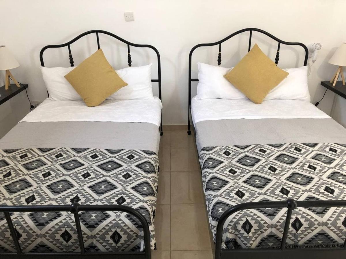 Katsikantaris Homes Paphos Luaran gambar