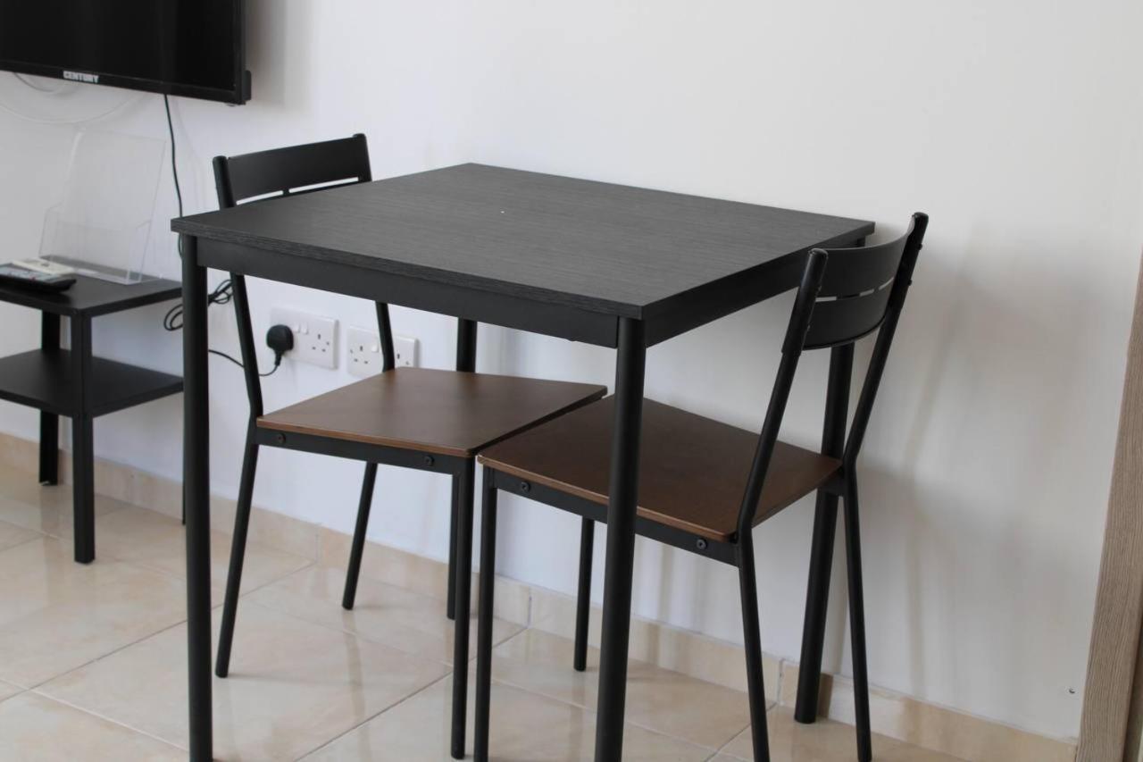 Katsikantaris Homes Paphos Luaran gambar