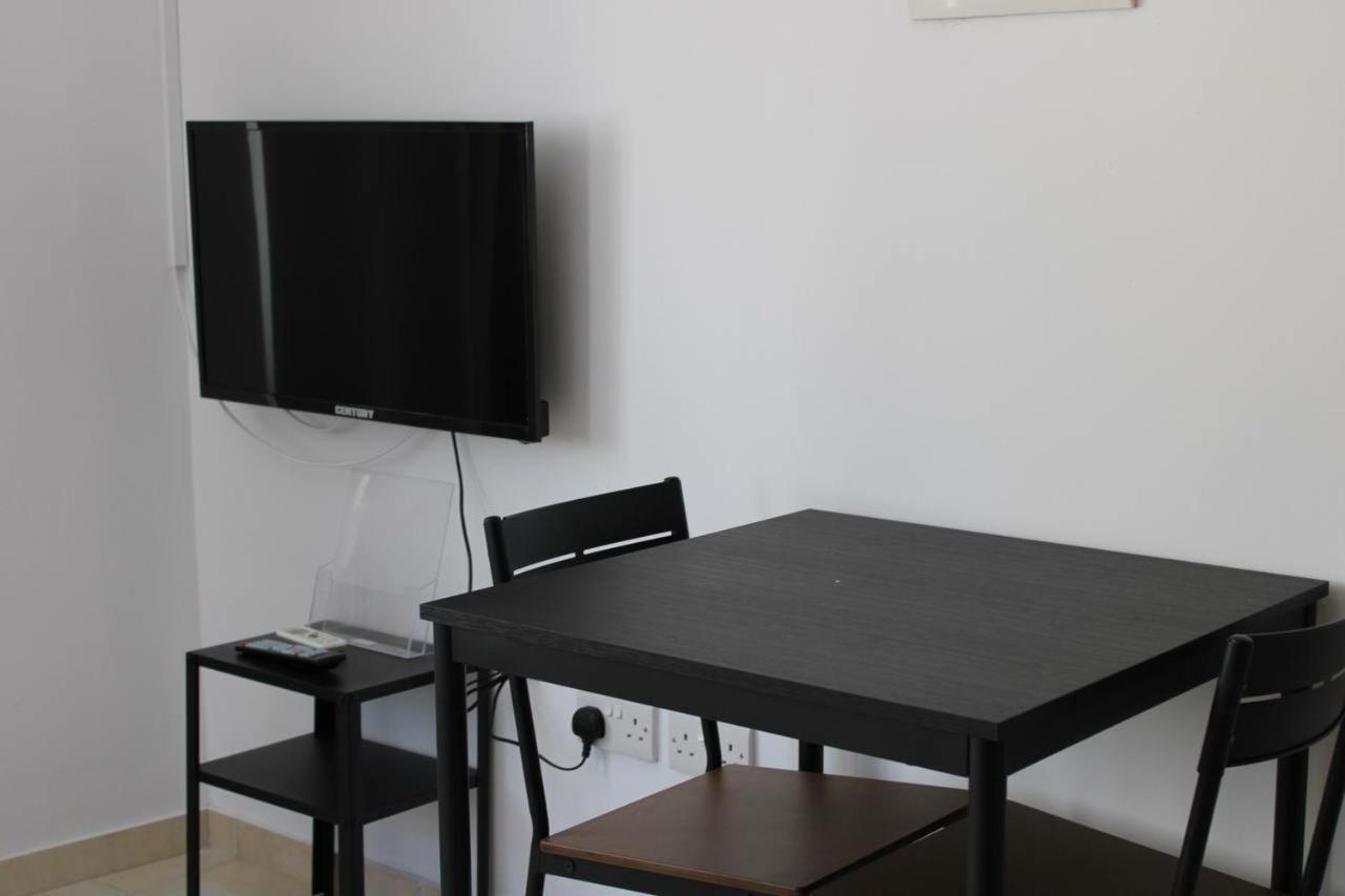 Katsikantaris Homes Paphos Luaran gambar